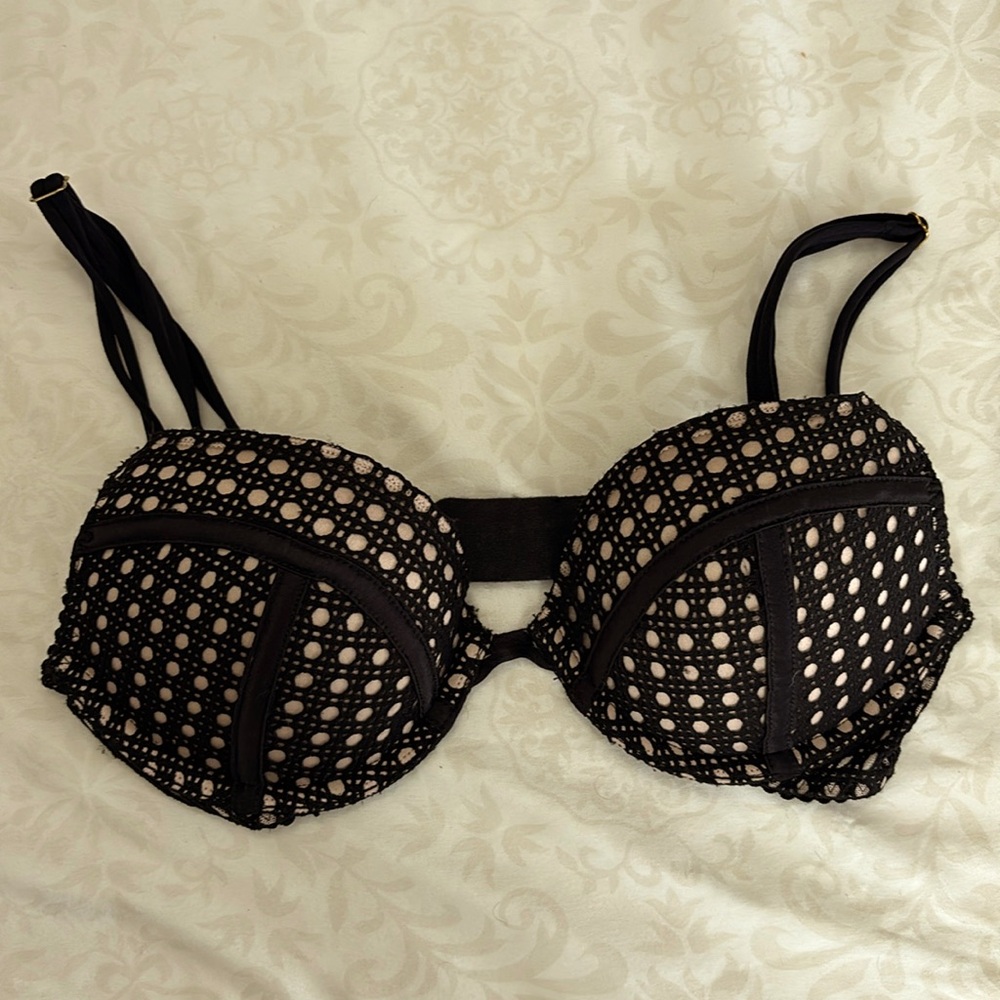 Victoria’s Secret bra